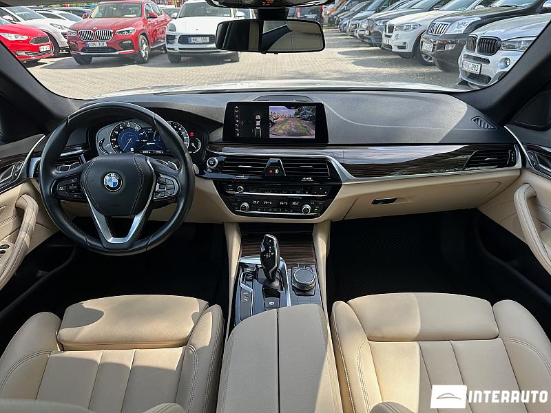 BMW 530e 11 bmw 530e 2018