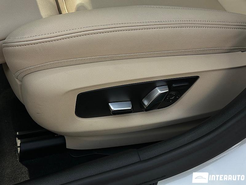 BMW 530e 10 bmw 530e 2018