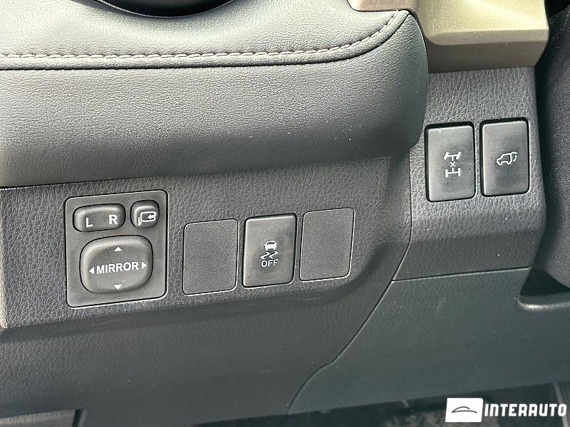 Toyota Rav-4 18 toyota rav-4 2014