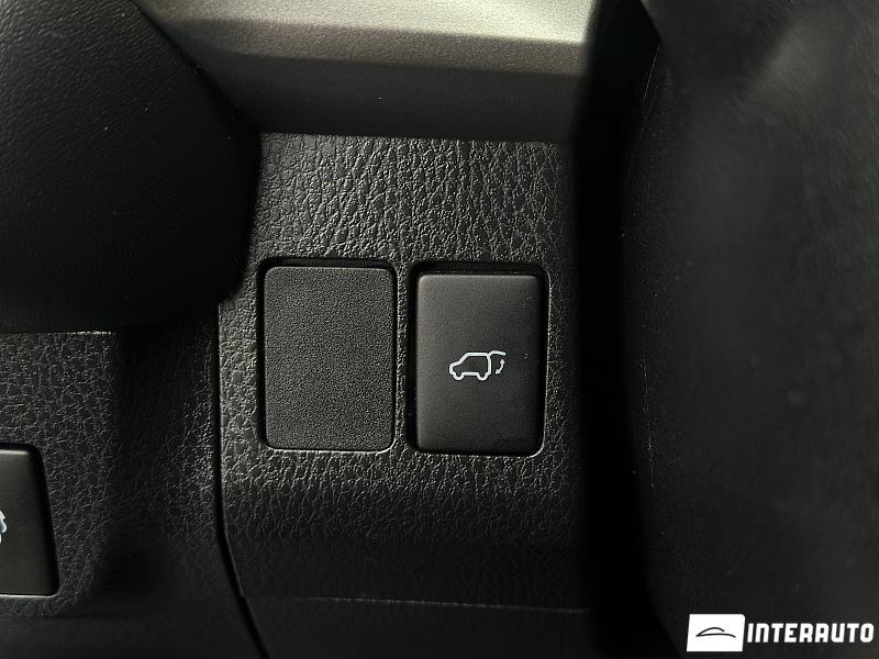 Toyota Rav-4 18 toyota rav-4 2016