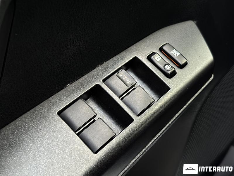 Toyota Rav-4 6 toyota rav-4 2016