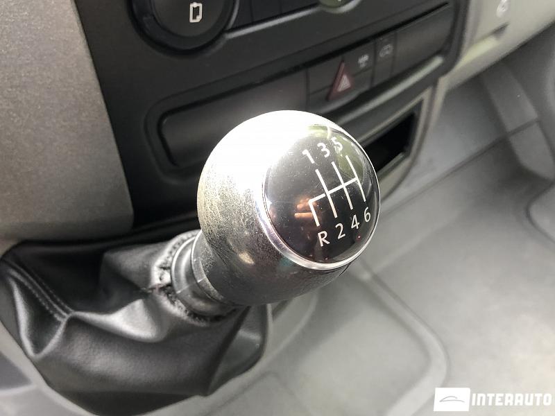 Mercedes Sprinter 10 mercedes sprinter 2016