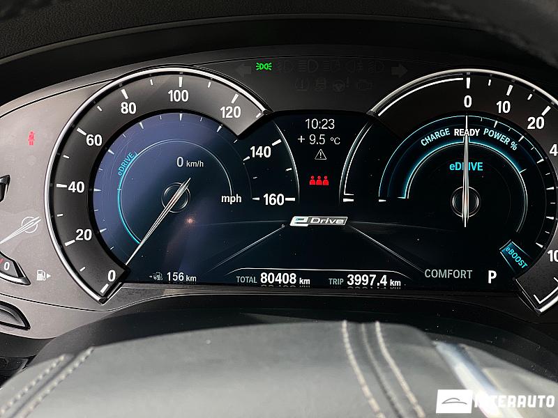 BMW 530e 11 bmw 530e 2018