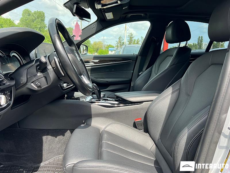 BMW 530e 9 bmw 530e 2018