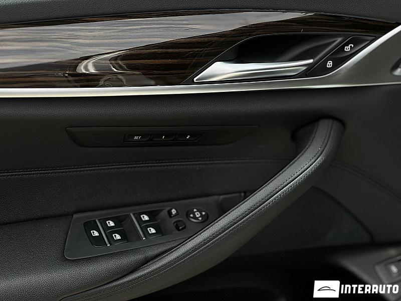 BMW 530e 7 bmw 530e 2018