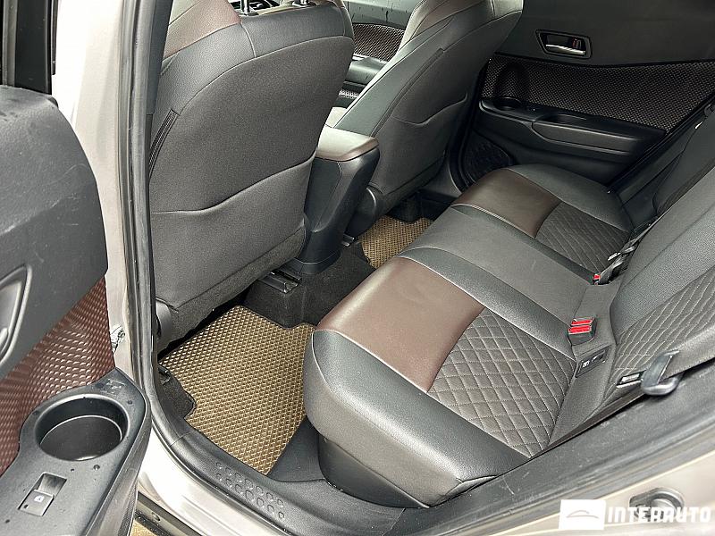 Toyota C-HR 15 toyota c-hr 2019