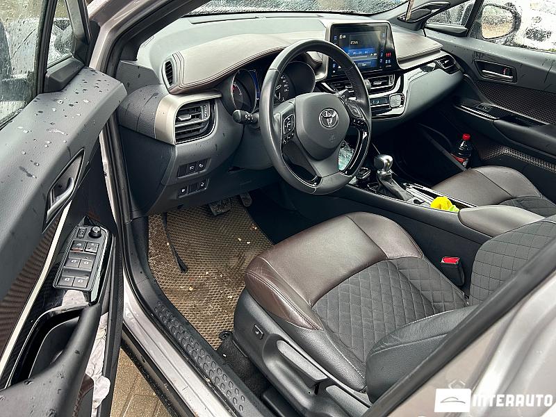 Toyota C-HR 5 toyota c-hr 2019