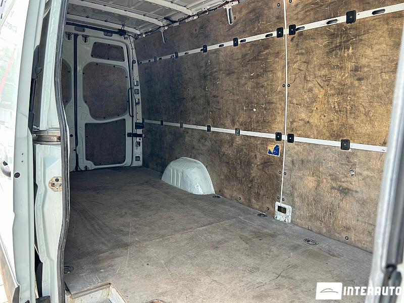Mercedes Sprinter 13 mercedes sprinter 2012