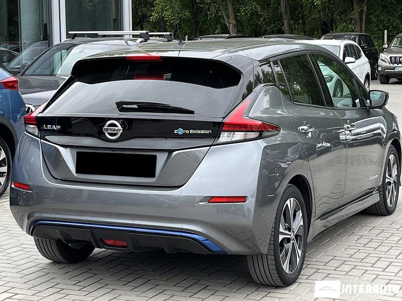 Nissan Leaf 4 nissan leaf 2019