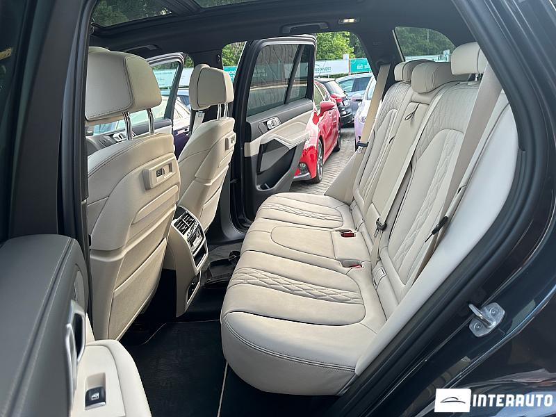 BMW X5 4.5e 8 bmw x5 4.5e 2020