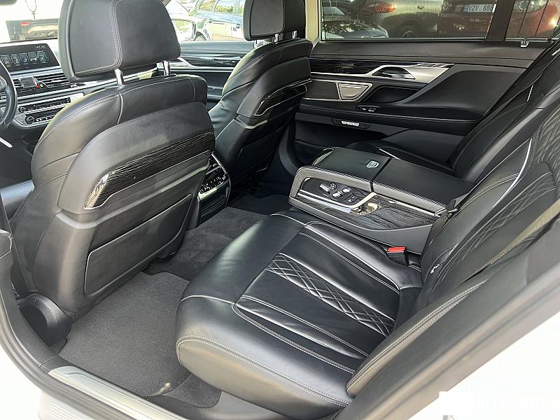 BMW 740e 21 bmw 740e 2017