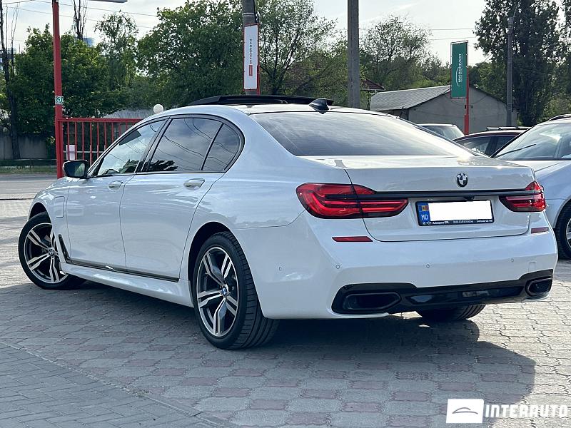 BMW 740e 2 bmw 740e 2017