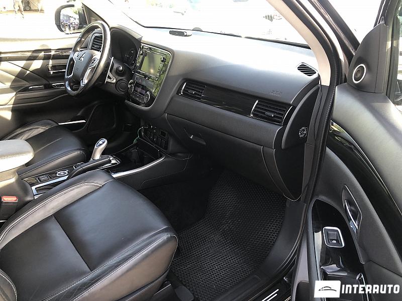 Mitsubishi Outlander 14 mitsubishi outlander 2016