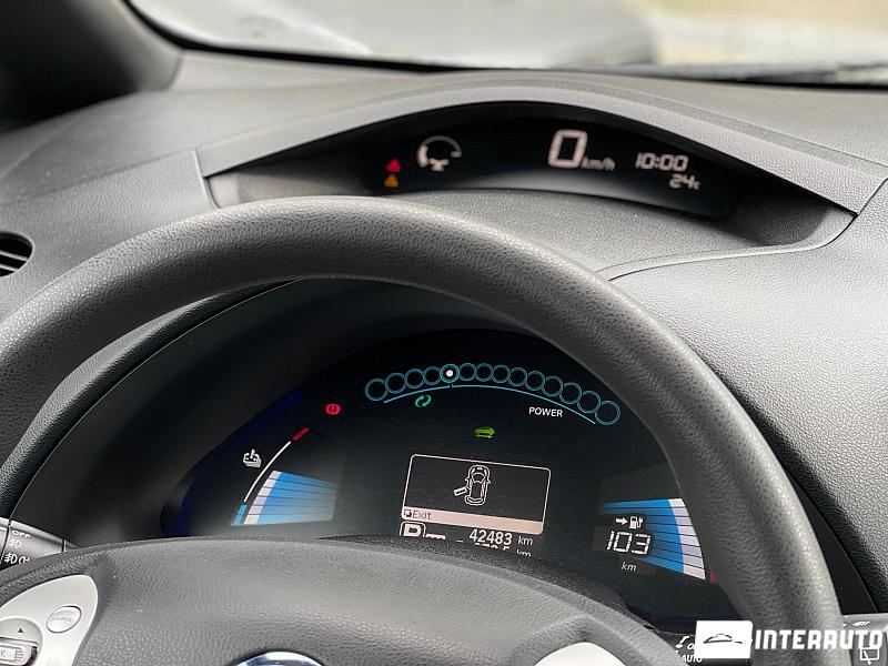 Nissan Leaf 11 nissan leaf 2016