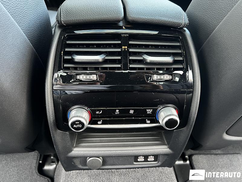 BMW 530e 15 bmw 530e 2020