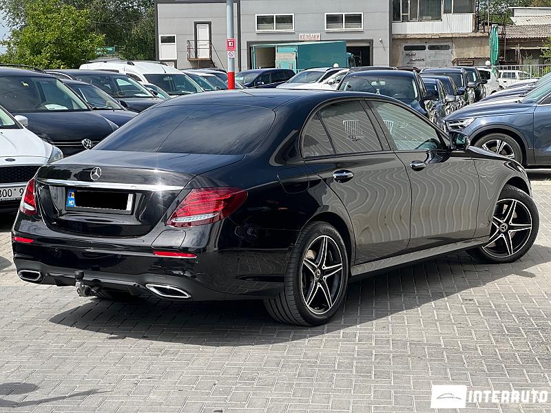 Mercedes E 300de 2 mercedes e 300de 2020