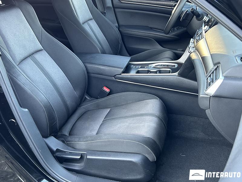 Honda Accord 16 honda accord 2019