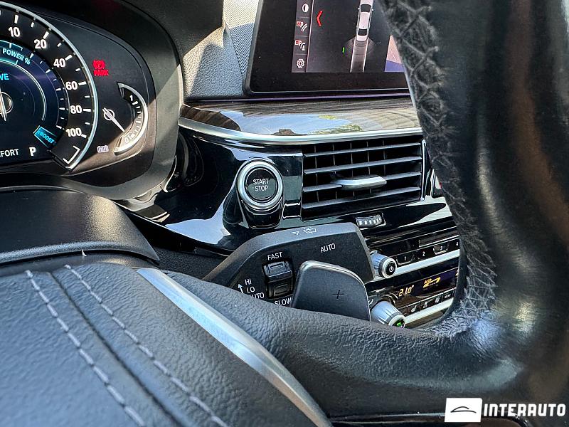 BMW 530e 14 bmw 530e 2018