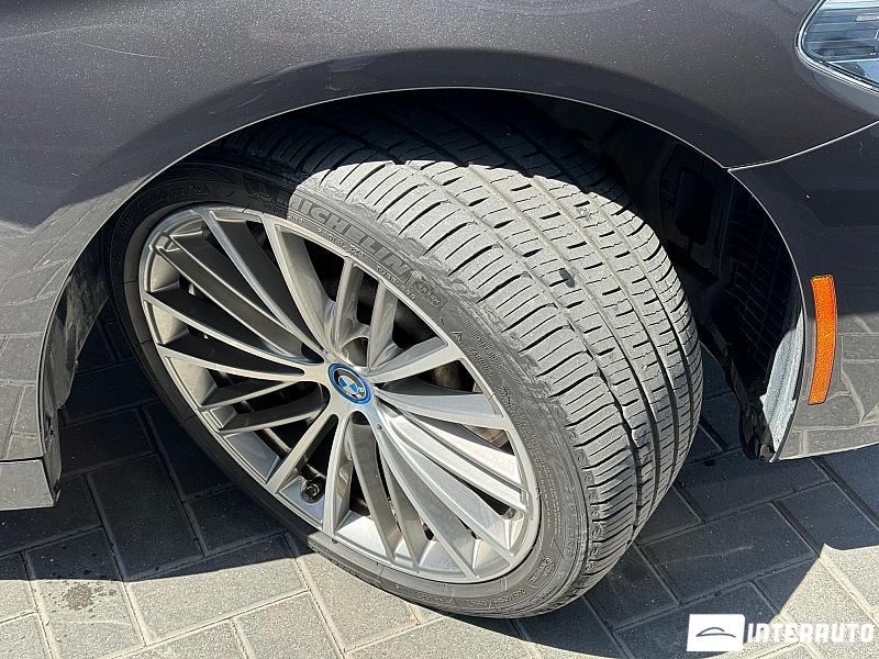 BMW 530e 19 bmw 530e 2018