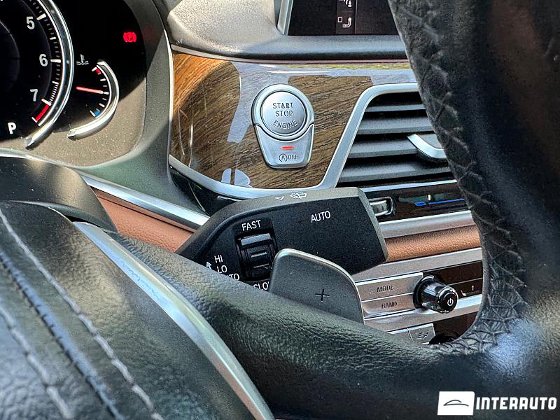 BMW 740 16 bmw 740 2018