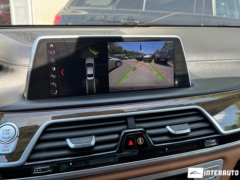 BMW 740 17 bmw 740 2018