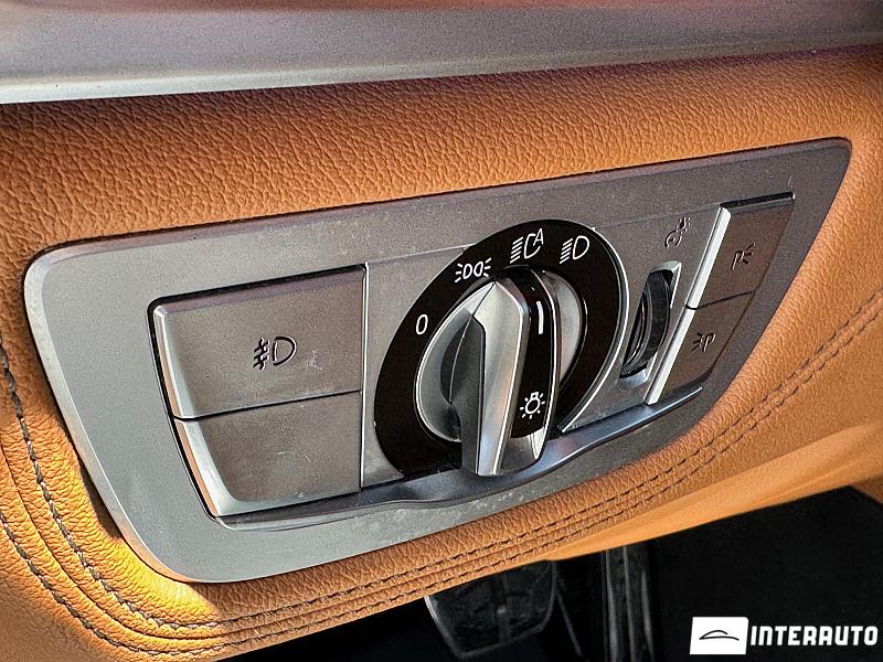 BMW 740 8 bmw 740 2018