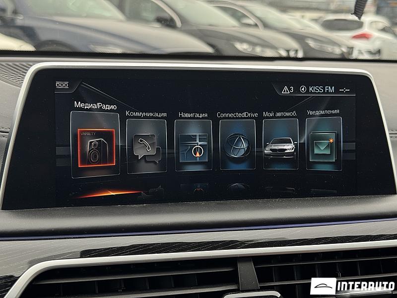 BMW 740e 10 bmw 740e 2016