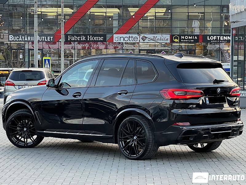 BMW X5 4.0i 4 bmw x5 4.0i 2018