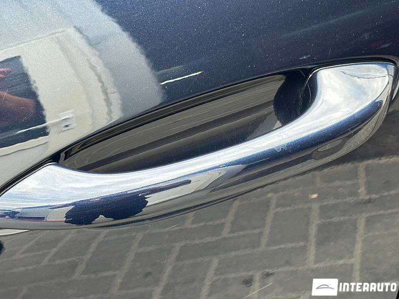 Porsche Macan 20 porsche macan 2016