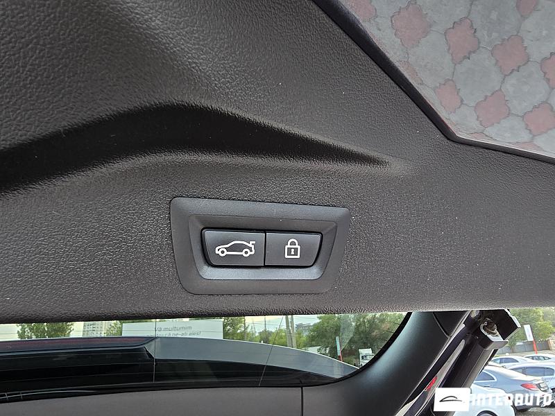 BMW X5 4.0i 27 bmw x5 4.0i 2020