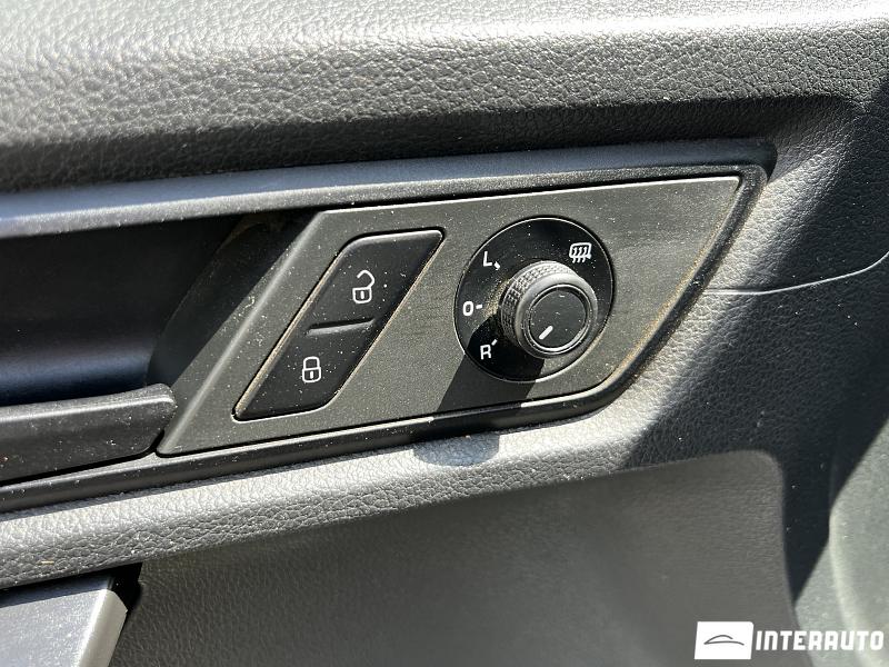 Volkswagen Caddy Maxi 12 volkswagen caddy maxi 2016