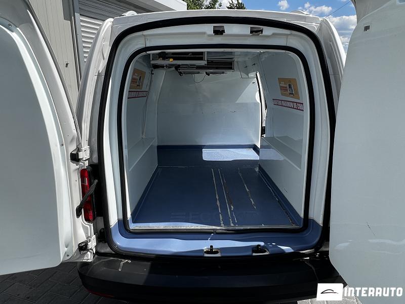 Volkswagen Caddy Maxi 14 volkswagen caddy maxi 2016