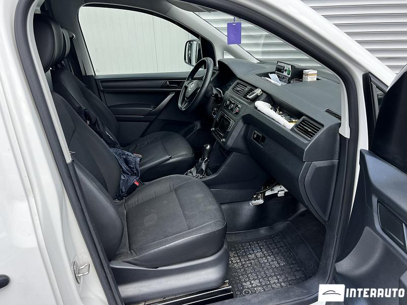 Volkswagen Caddy Maxi 5 volkswagen caddy maxi 2016