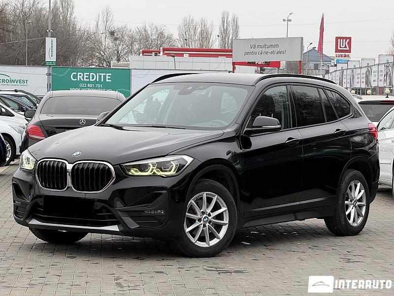 BMW X1 1.6D 3 bmw x1 1.6d 2020