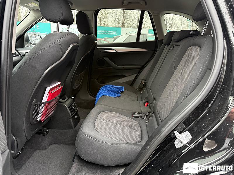 BMW X1 1.6D 7 bmw x1 1.6d 2020