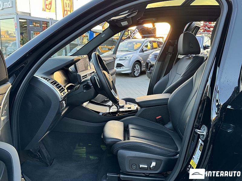 BMW X3 3.0i 7 bmw x3 3.0i 2022