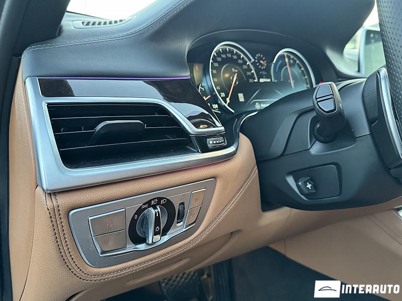 BMW 740e 23 bmw 740e 2017