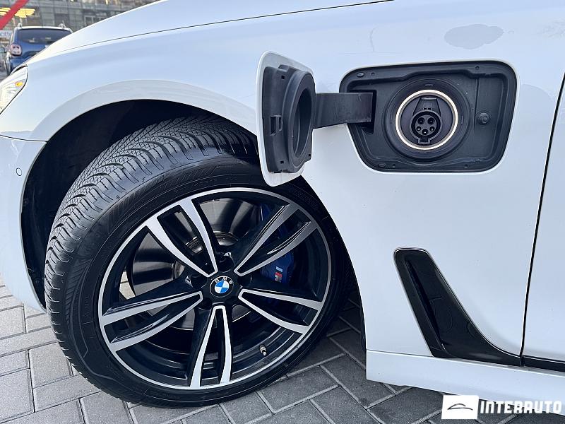 BMW 740e 19 bmw 740e 2017