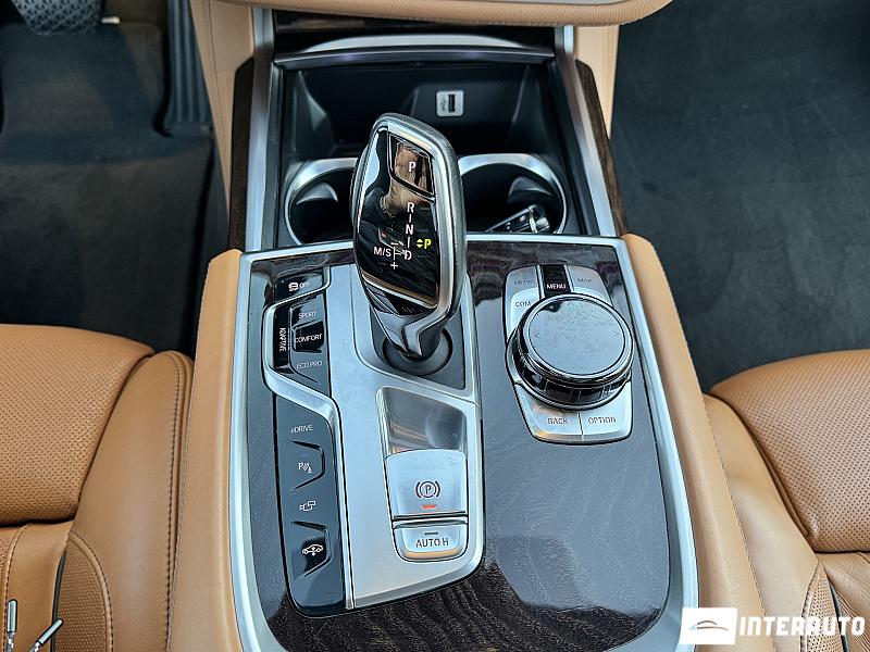 BMW 740e 15 bmw 740e 2017