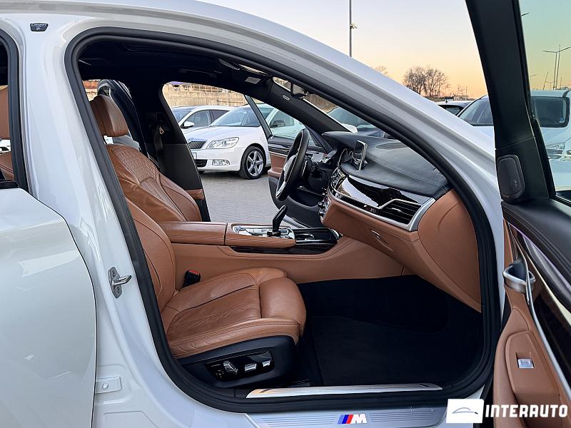 BMW 740e 18 bmw 740e 2017