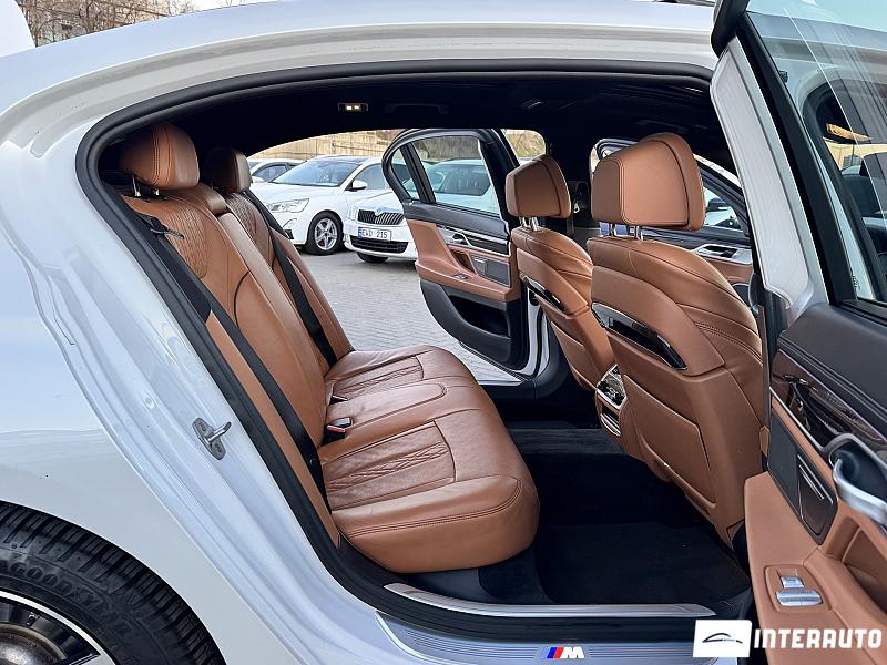 BMW 740e 17 bmw 740e 2017