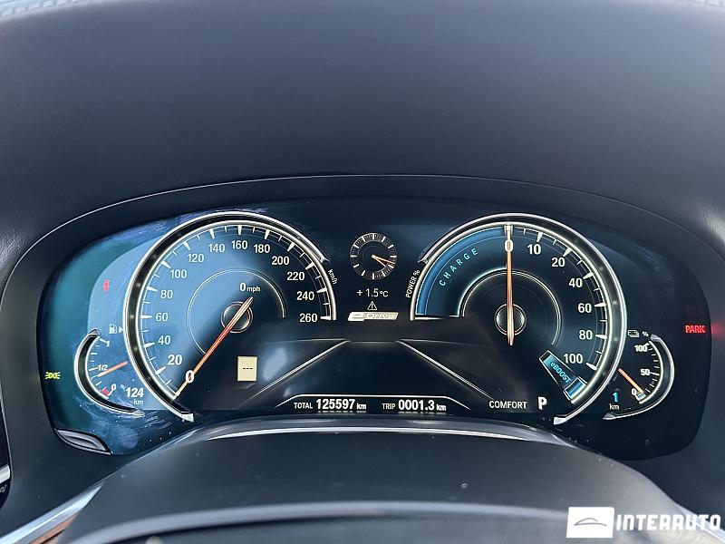 BMW 740e 11 bmw 740e 2017