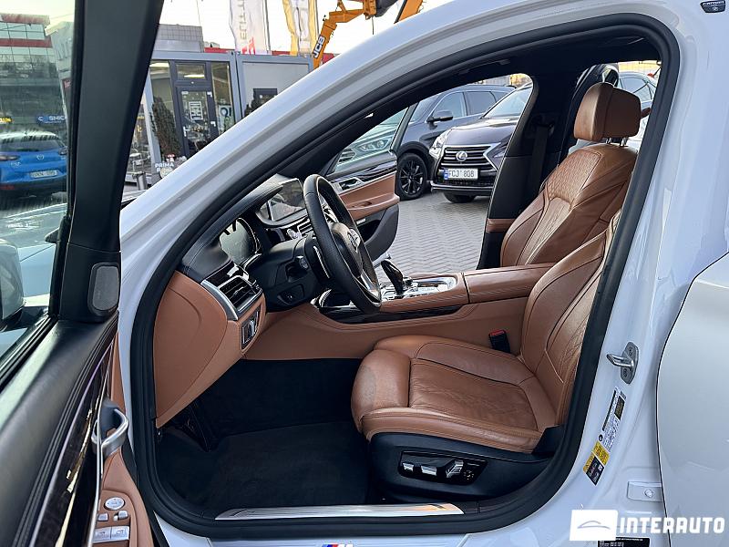 BMW 740e 7 bmw 740e 2017