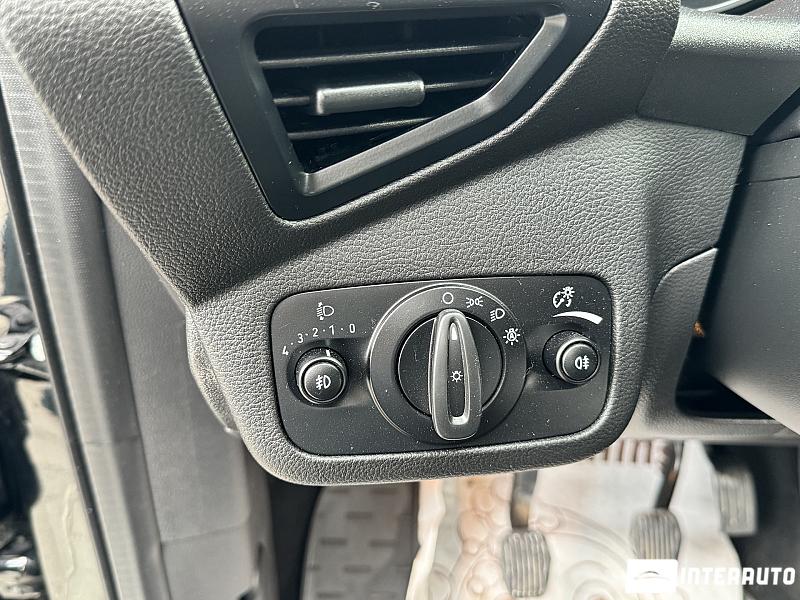 Ford Kuga 17 ford kuga 2015