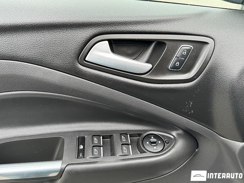 Ford Kuga 18 ford kuga 2015