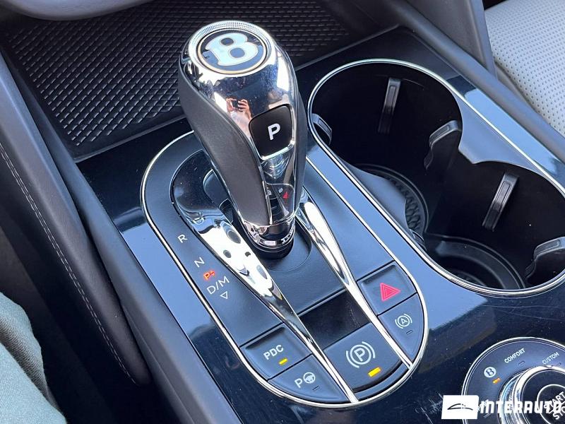 Bentley Bentayga 14 bentley bentayga 2019