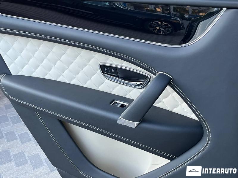 Bentley Bentayga 19 bentley bentayga 2019