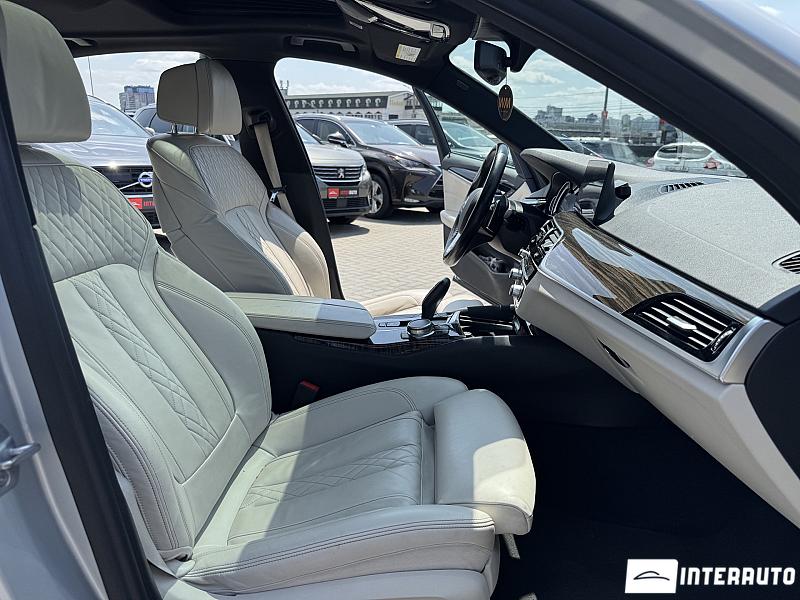 BMW 540 17 bmw 540 2018