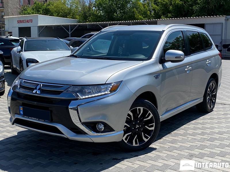 mitsubishi outlander 2018