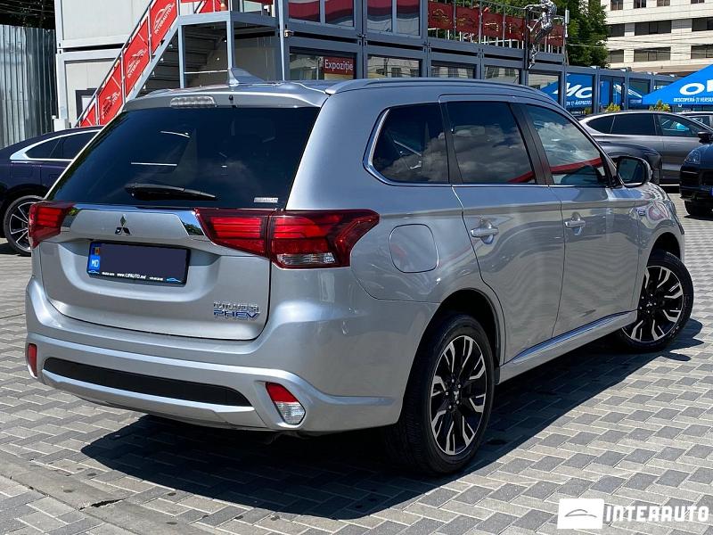 Mitsubishi Outlander 4 mitsubishi outlander 2018